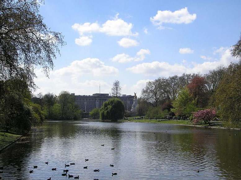 St James's Park