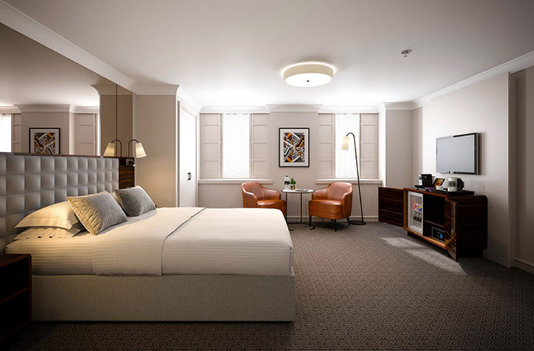 Strand Palace Hotel