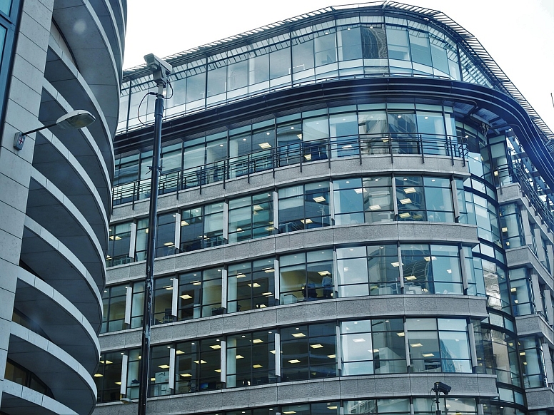 How Office Location Shapes Budgets Business Outcomes