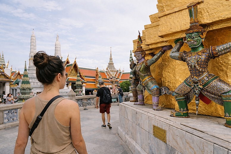 exploring the grand palace in bangkok