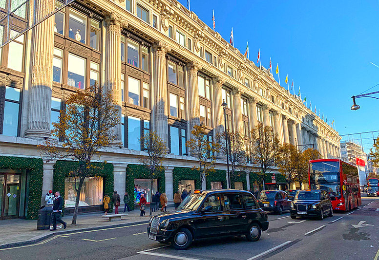 Shopping on Oxford Street